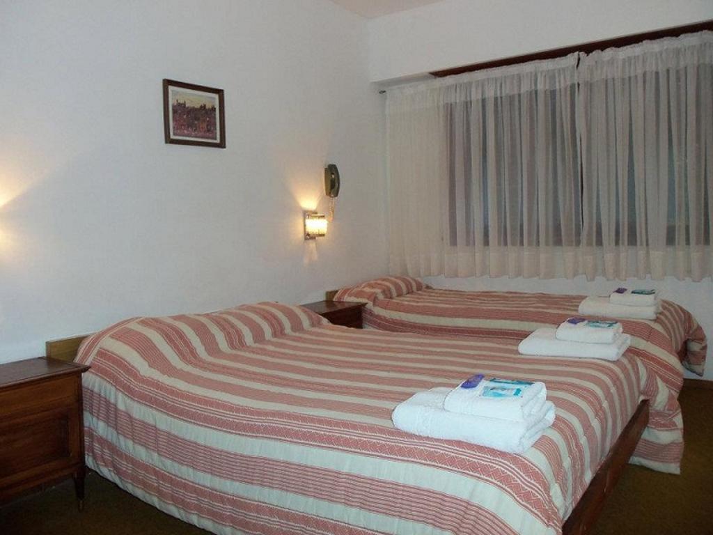 Dino'S Hotel Villa Gesell Zimmer foto